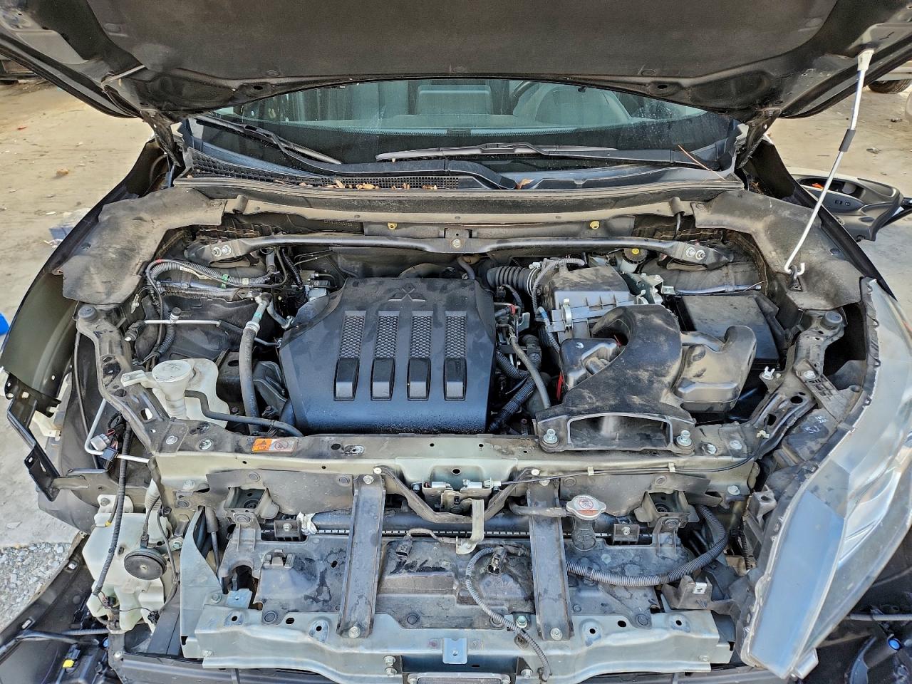 Mitsubishi Eclipse Se Image 11