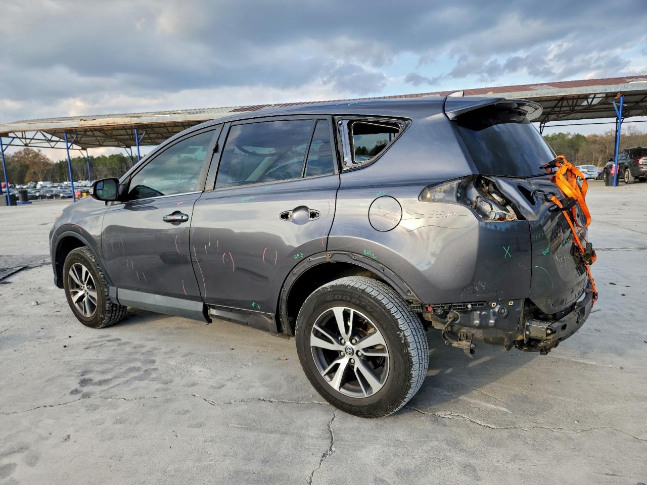 Toyota RAV4 Adventure Image 11