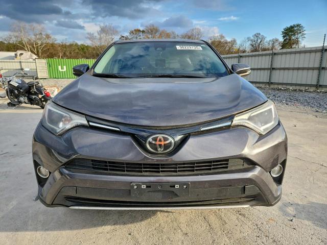 Toyota RAV4 Adventure Image 3