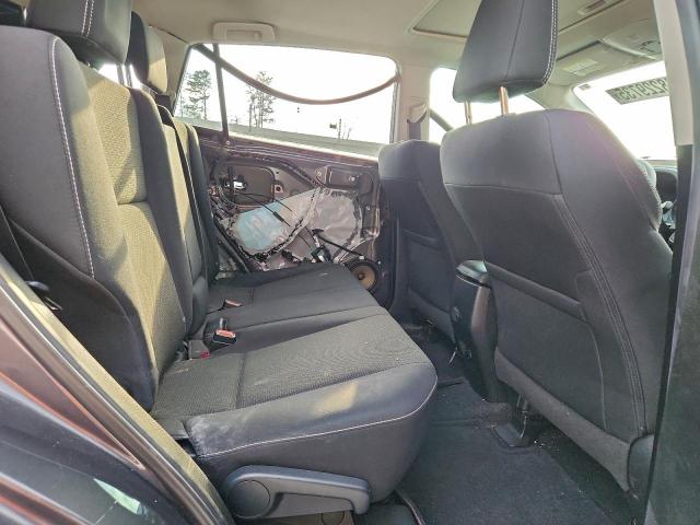 Toyota RAV4 Adventure Image 4