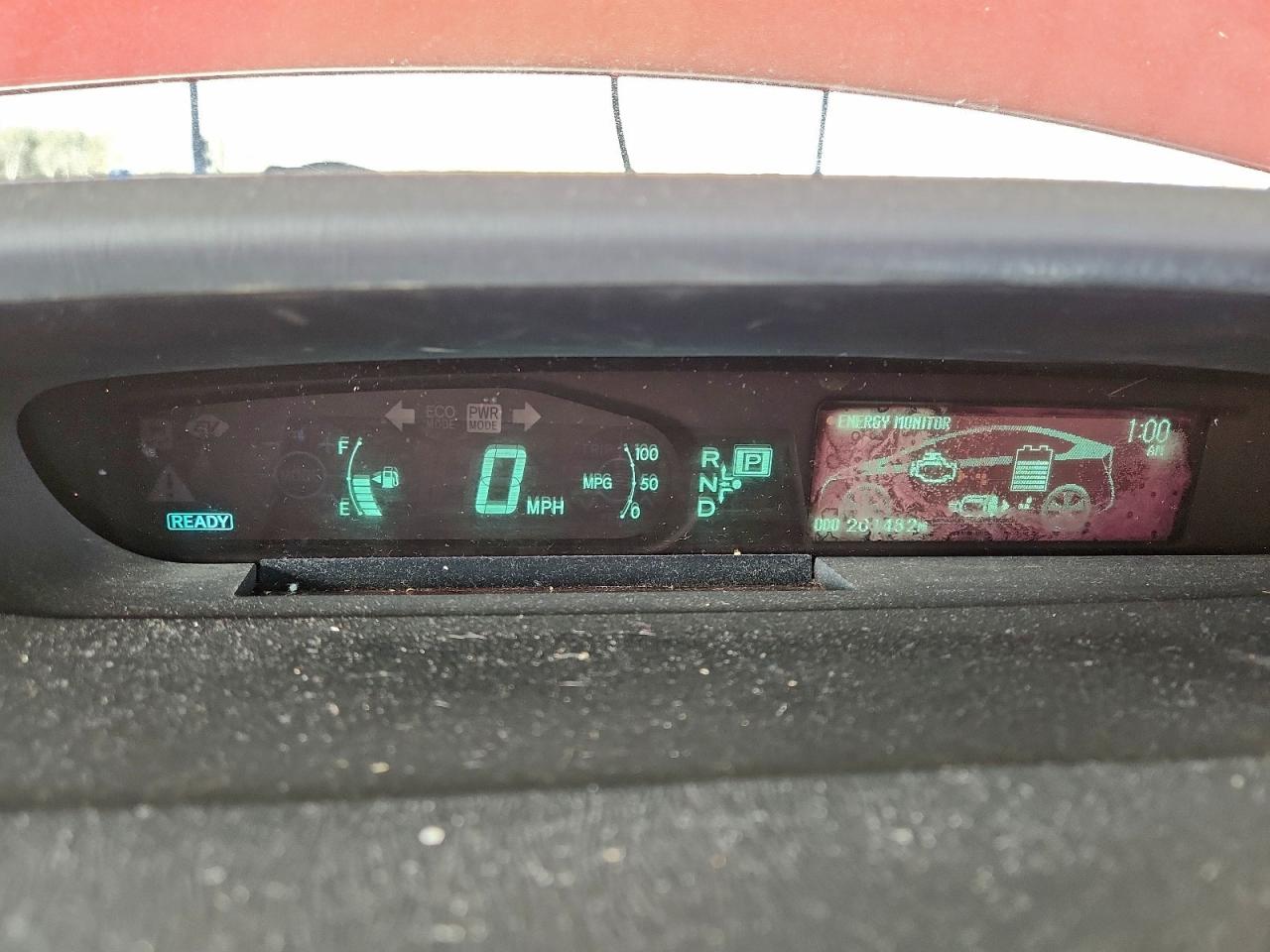 Toyota Prius Image 8