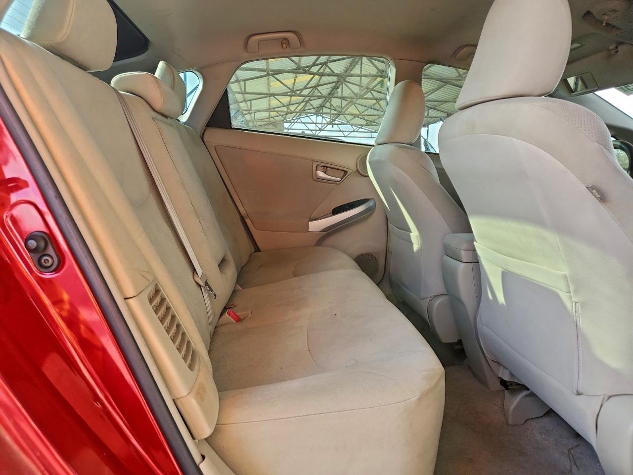 Toyota Prius Image 5