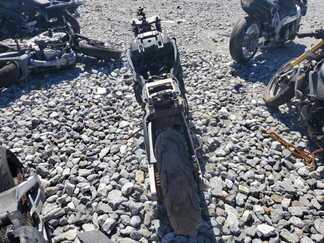 Suzuki Gsxr600 Image 5