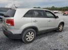 Kia Sorento Base Image 12