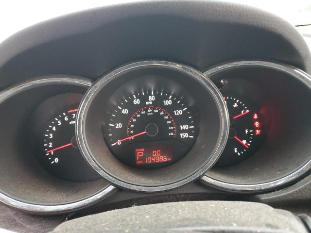 Kia Sorento Base Image 6