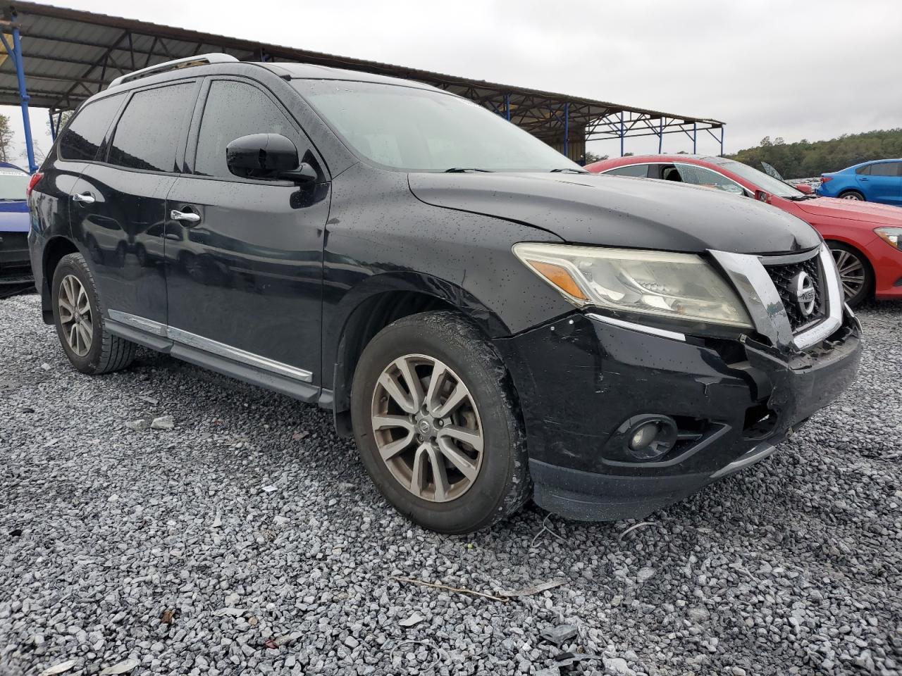 Nissan Pathfinder S Image 4