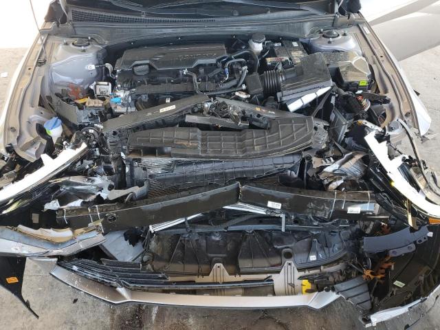 Hyundai ELANTRA Sel Image 13