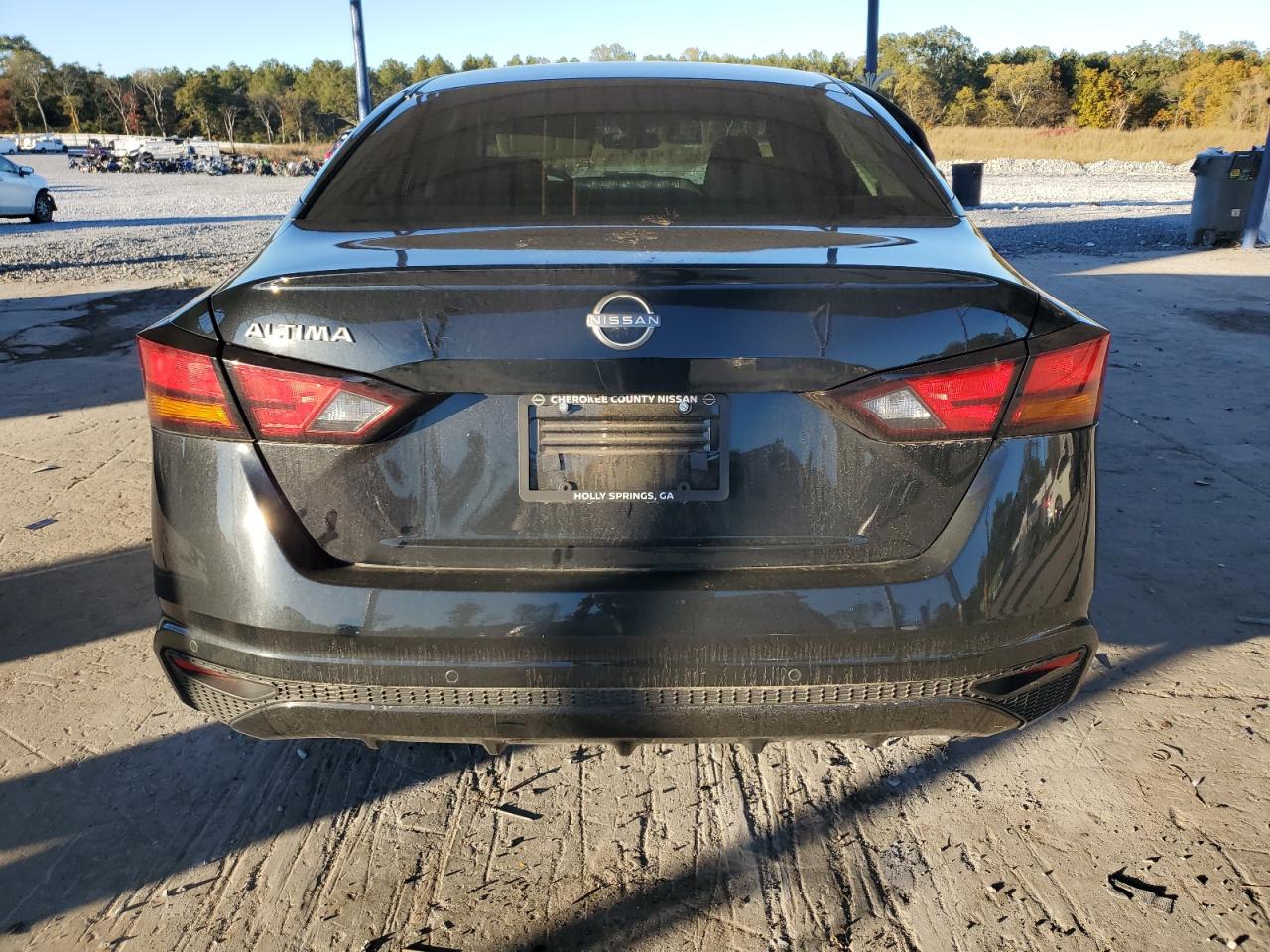 Nissan Altima S Image 3