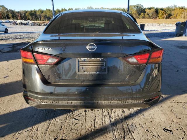 Nissan Altima S Image 3