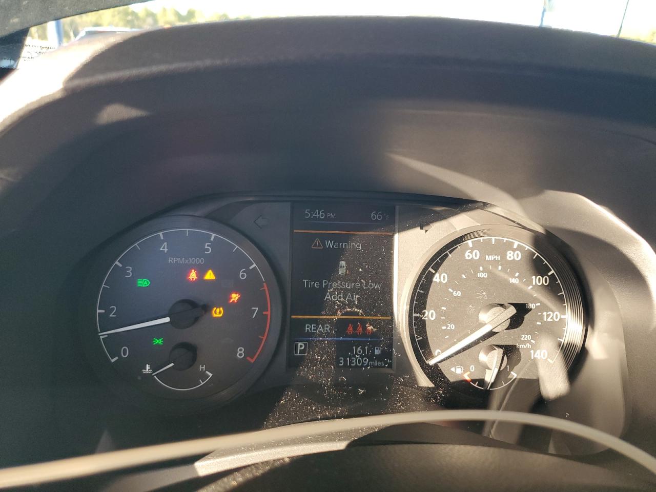 Nissan Altima S Image 7