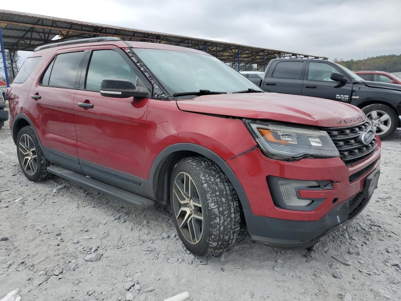 Ford Explorer Sport Image 6