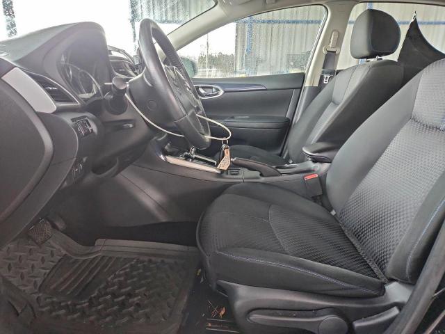 Nissan Sentra S Image 4