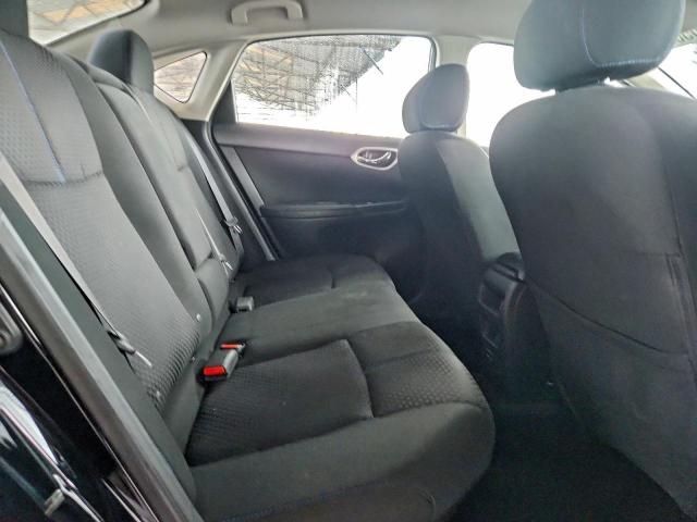 Nissan Sentra S Image 5