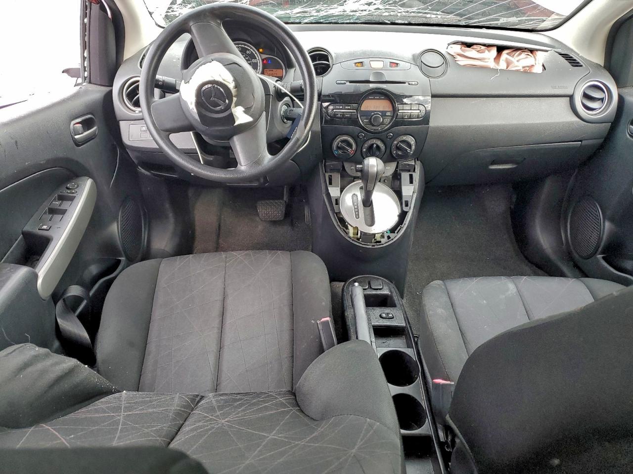 Mazda 2 Sport Image 6