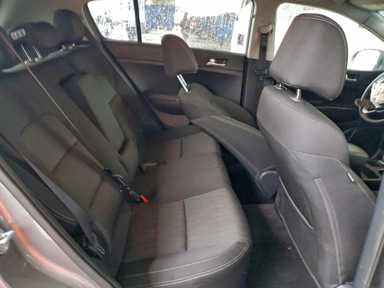 Kia Sportage Lx Image 7