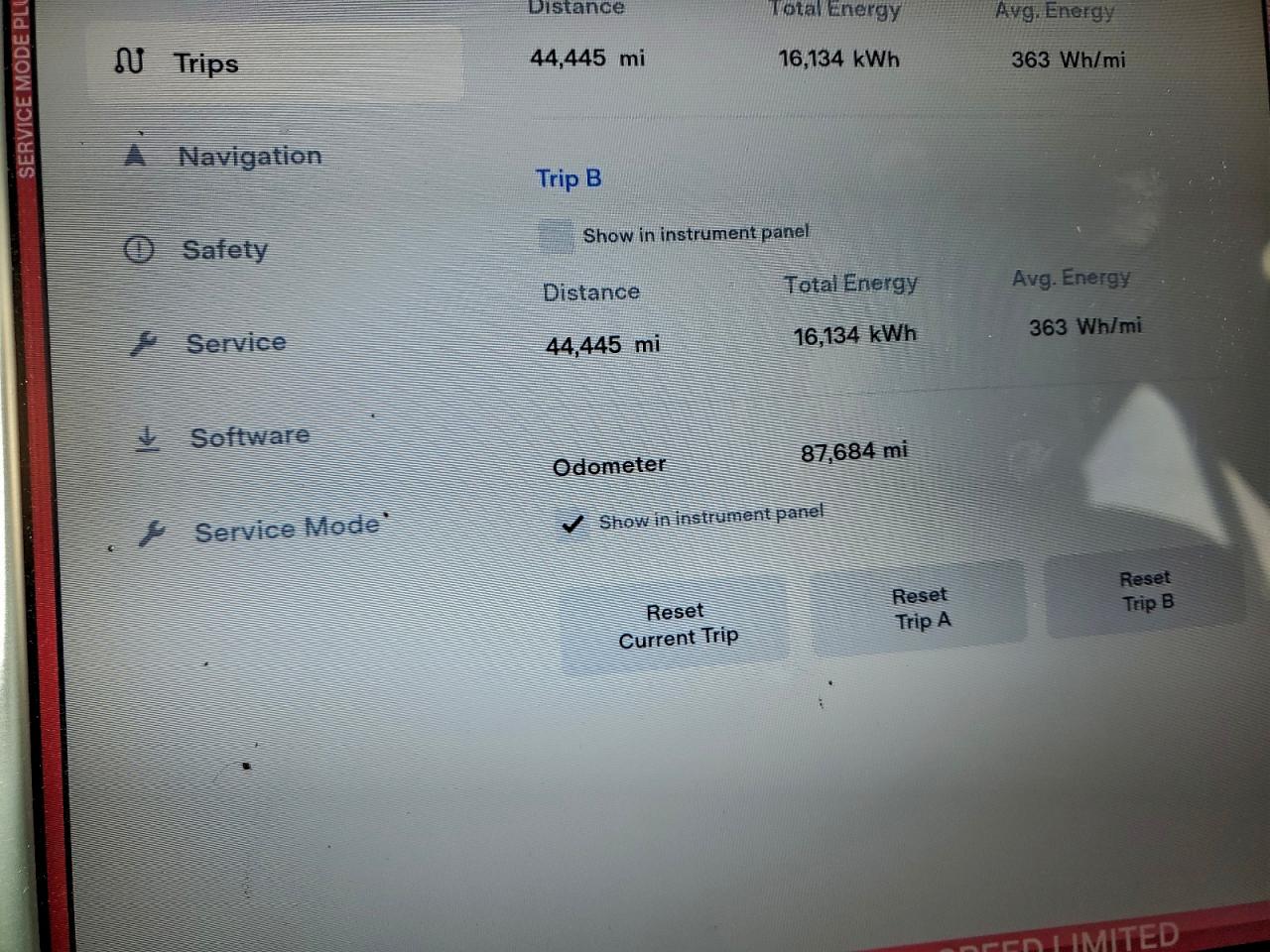 Tesla Model S Image 9