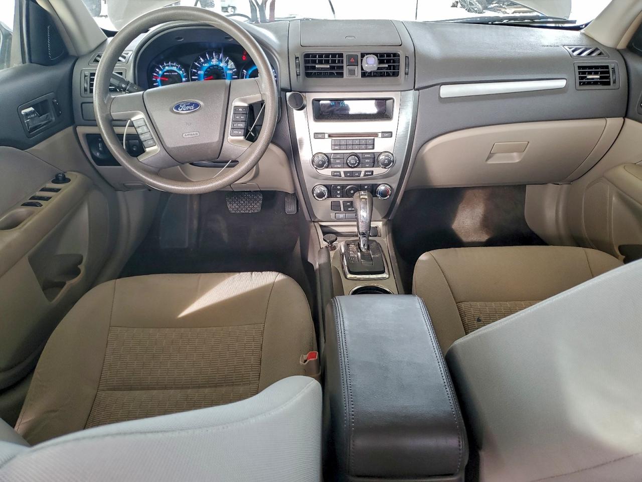 Ford Fusion Se Image 6