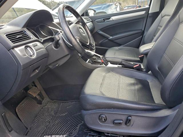 Volkswagen Passat Wolfsburg Image 4