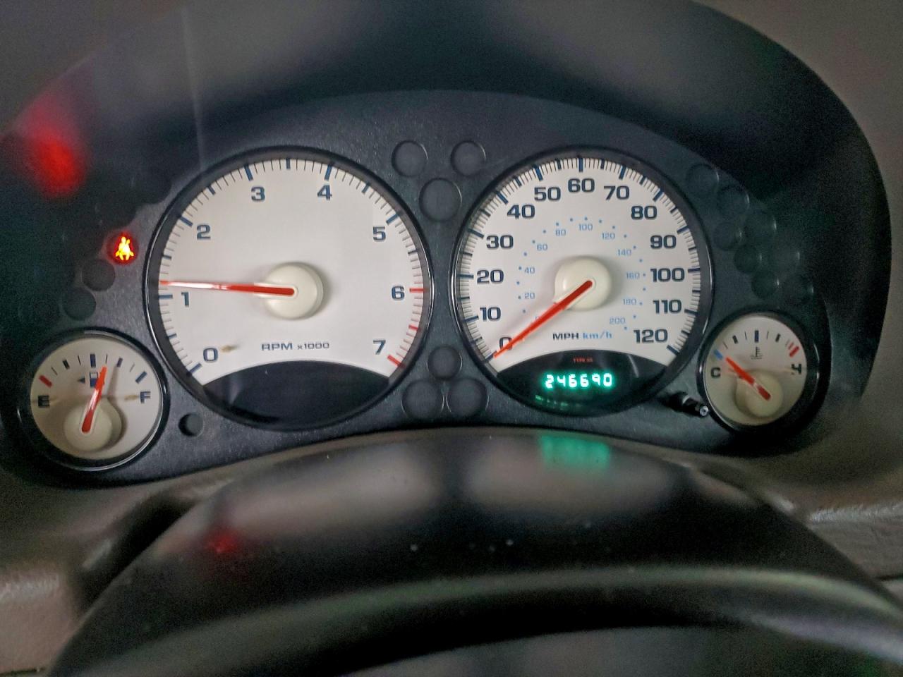 Jeep Liberty Sport Image 2