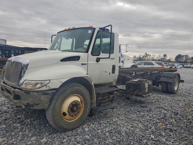 International 4300 4300 Image 2