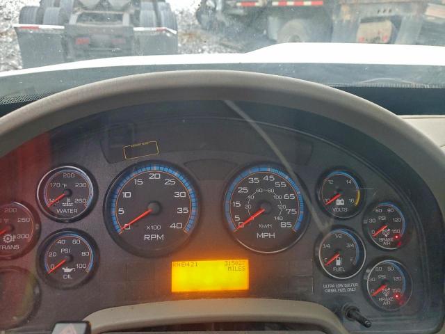 International 4300 4300 Image 7