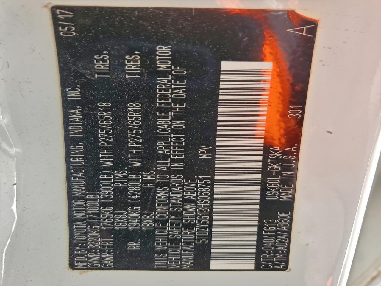 Toyota Sequoia Sr5 Image 10