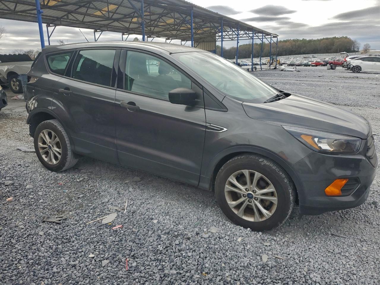 Ford Escape S Image 4