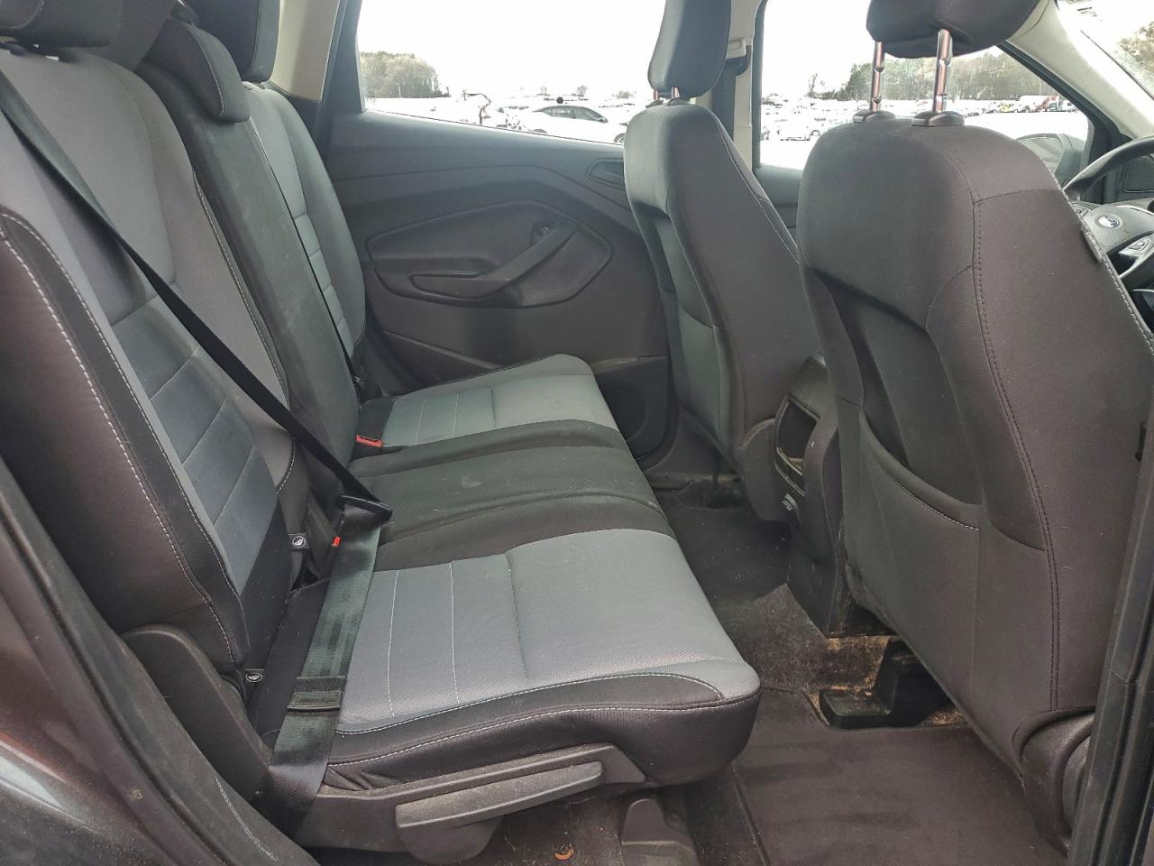 Ford Escape S Image 9