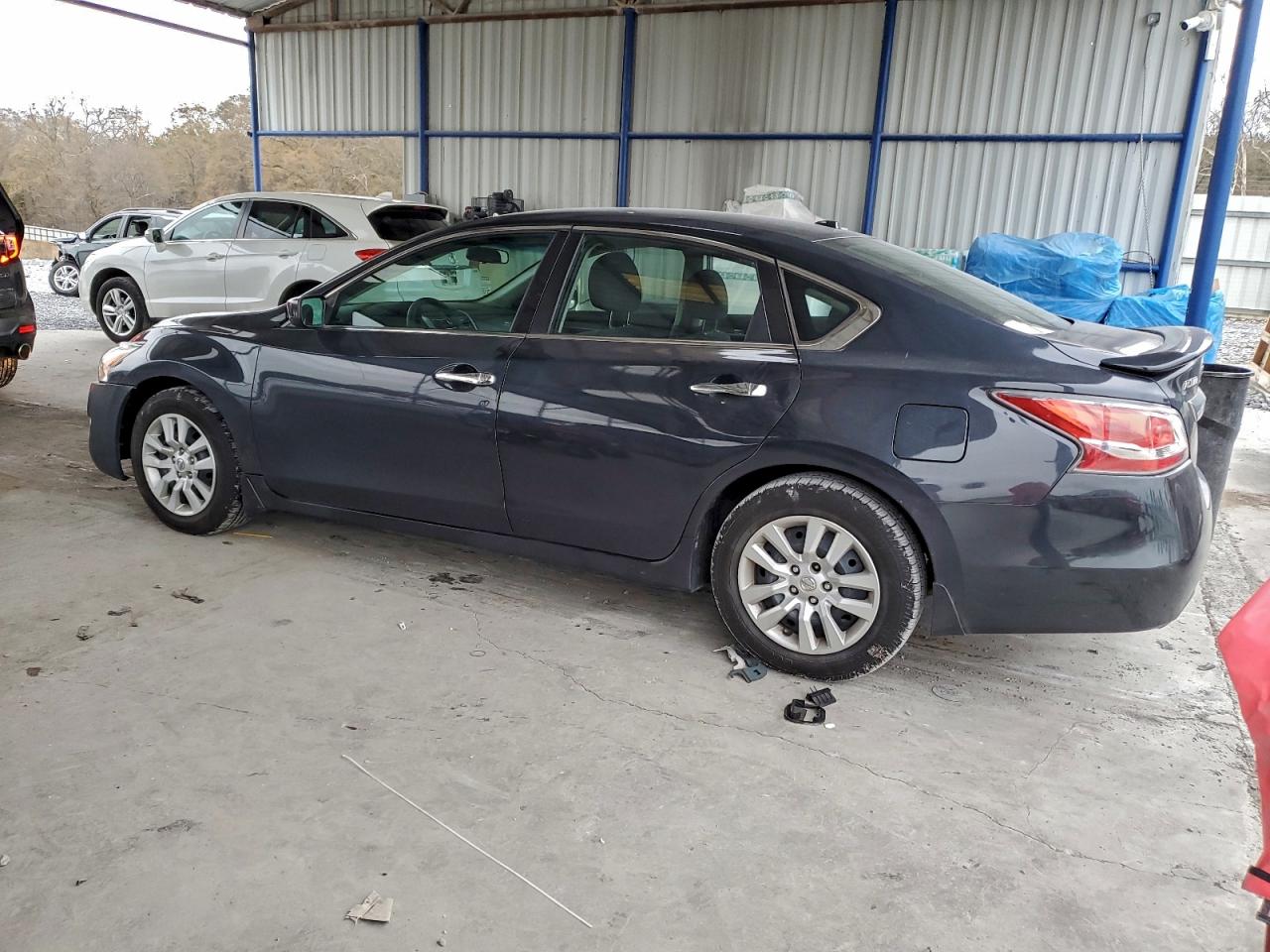 Nissan Altima 2.5 Image 5