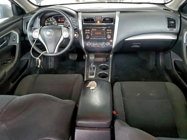 Nissan Altima 2.5 Image 3