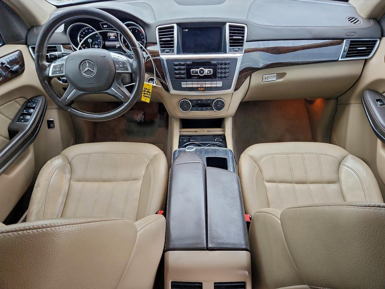 Mercedes-Benz G-Class 450 4matic Image 3