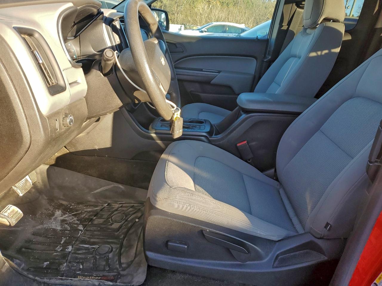 Chevrolet Colorado Image 12