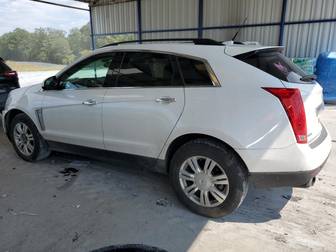 Cadillac SRX Image 2