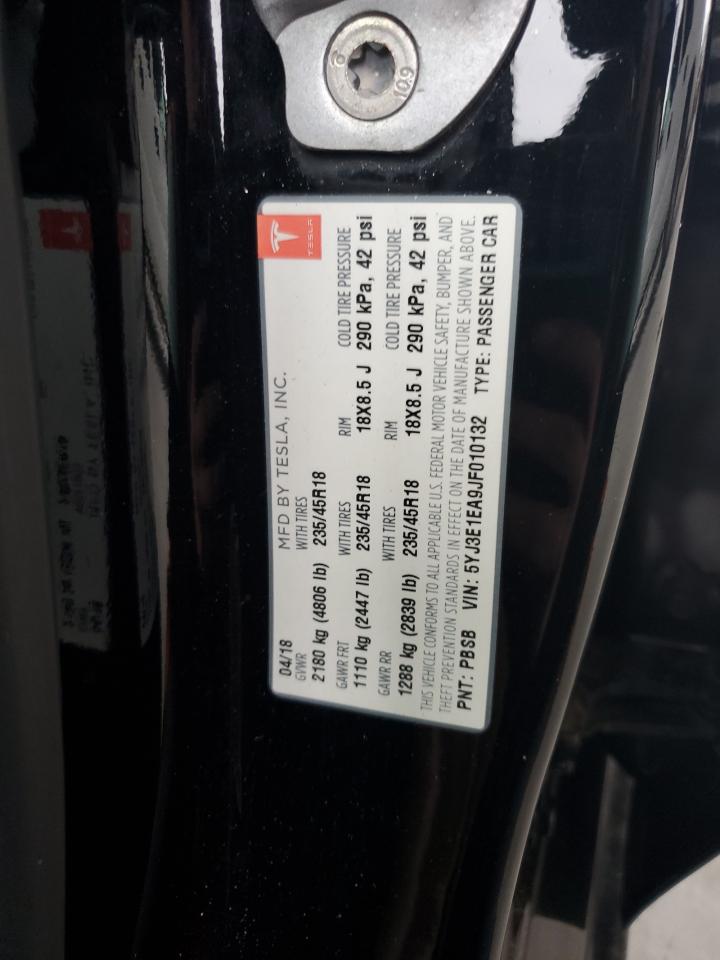 Tesla Model 3 Image 12