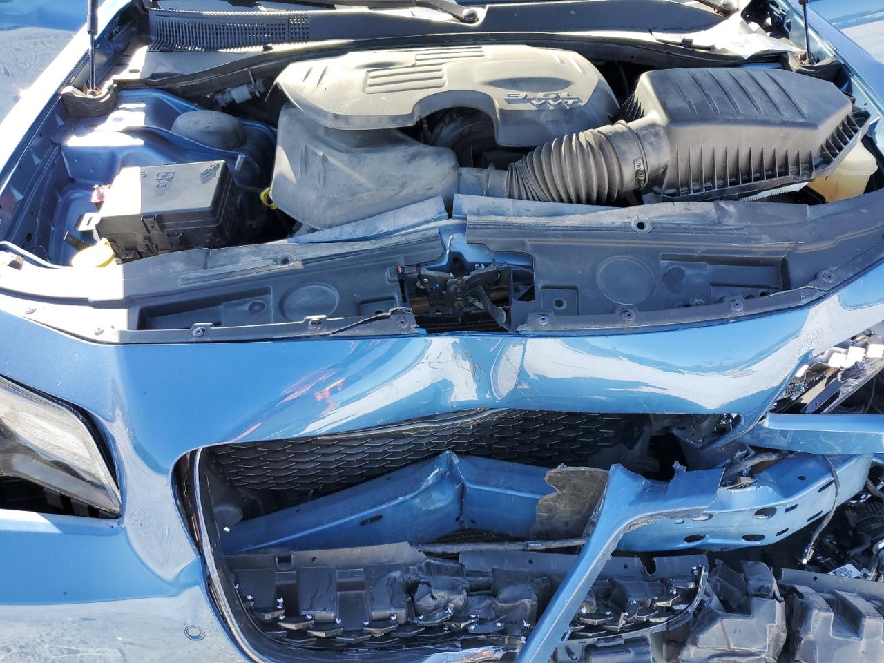 Chrysler 300 Touring L Image 11