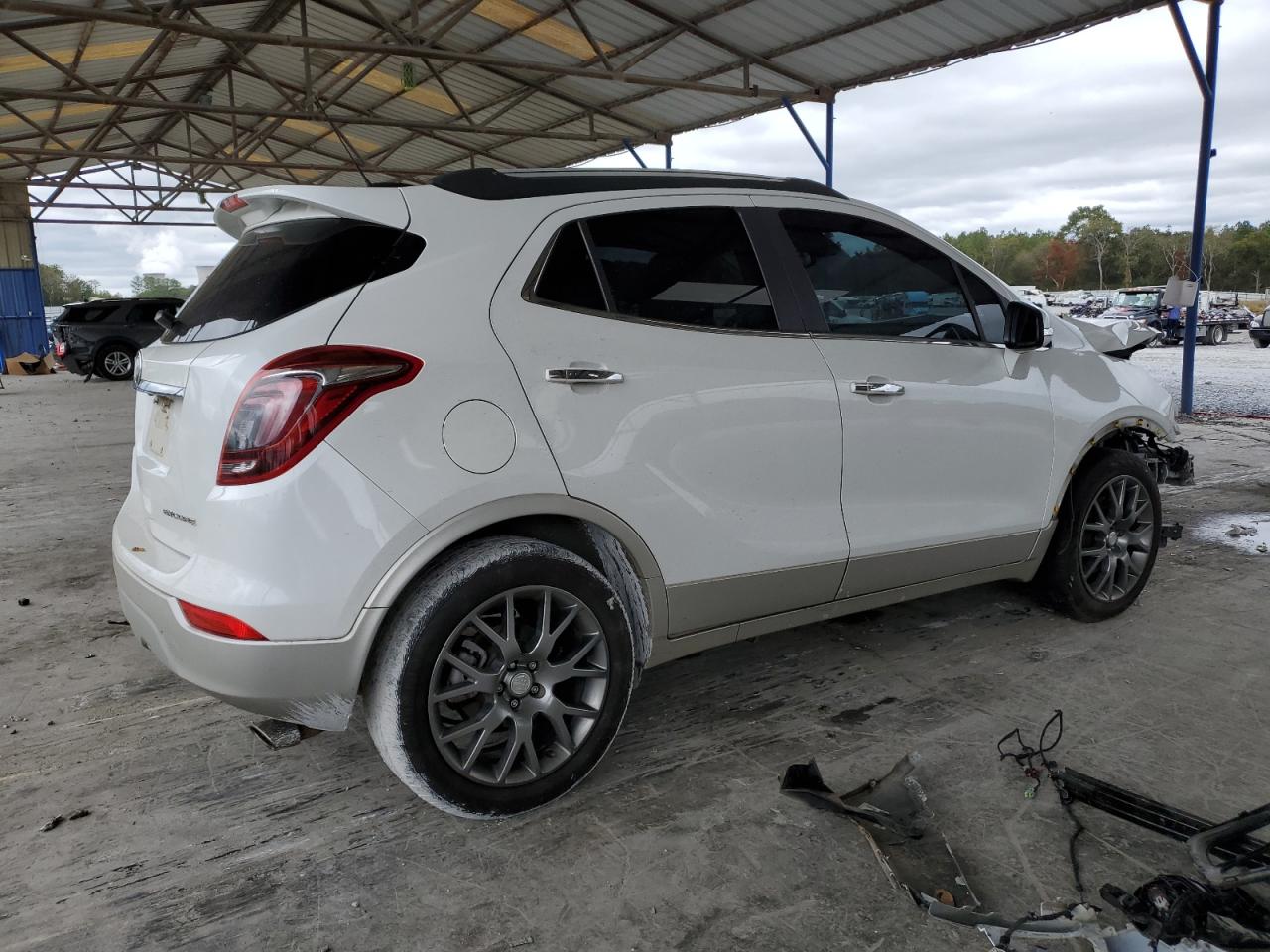 Buick Encore Sport Touring Image 3