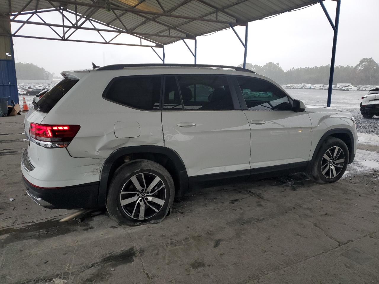 Volkswagen Atlas Se Image 2