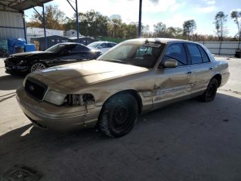  Salvage Ford Crown Vic