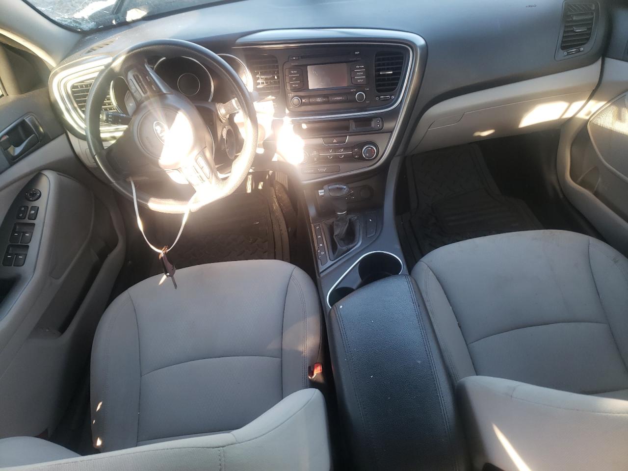 Kia Optima Lx Image 12