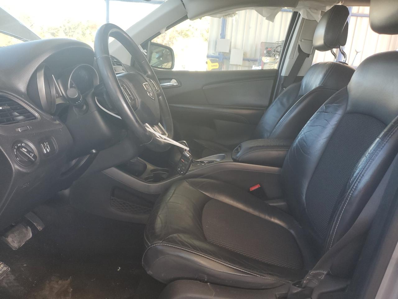 Dodge Journey Crossroad Image 5