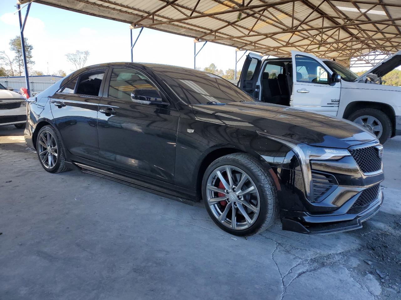 Cadillac CT4 Sport Image 9