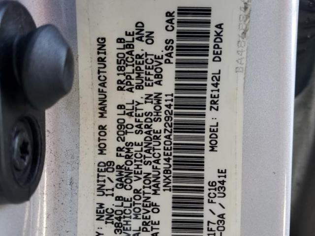 Toyota Corolla Base Image 8