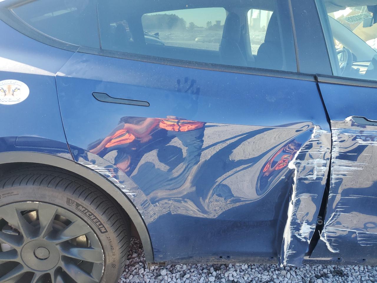 Tesla Model Y Image 10