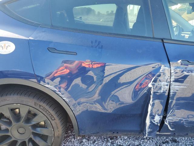 Tesla Model Y Image 10