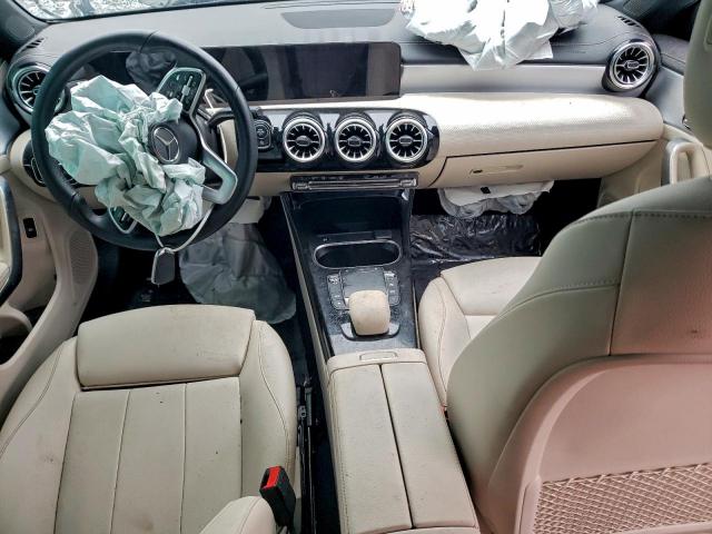 Mercedes-Benz Cla-class 250 Image 7