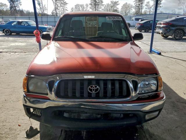 Toyota Tacoma Xtracab Image 10