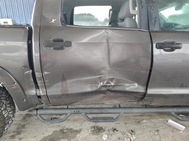 Toyota Tundra Crewmax Sr5 Image 10