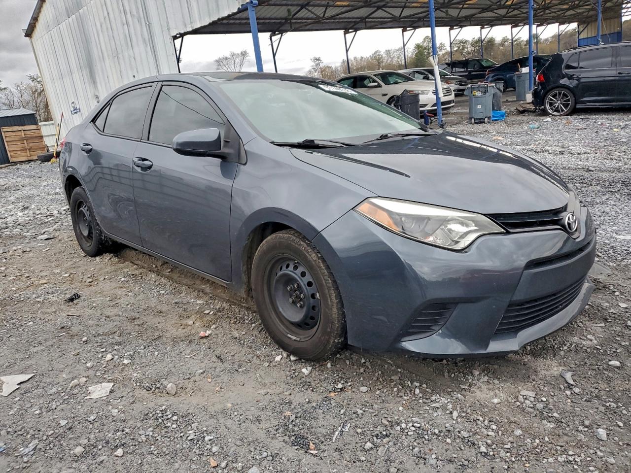 Toyota Corolla L Image 4