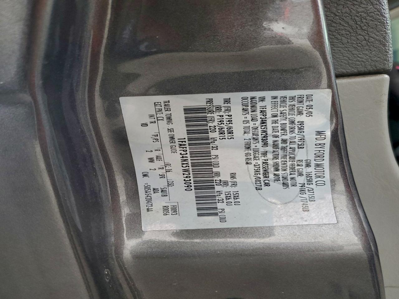 Ford Focus Zx4 Image 10