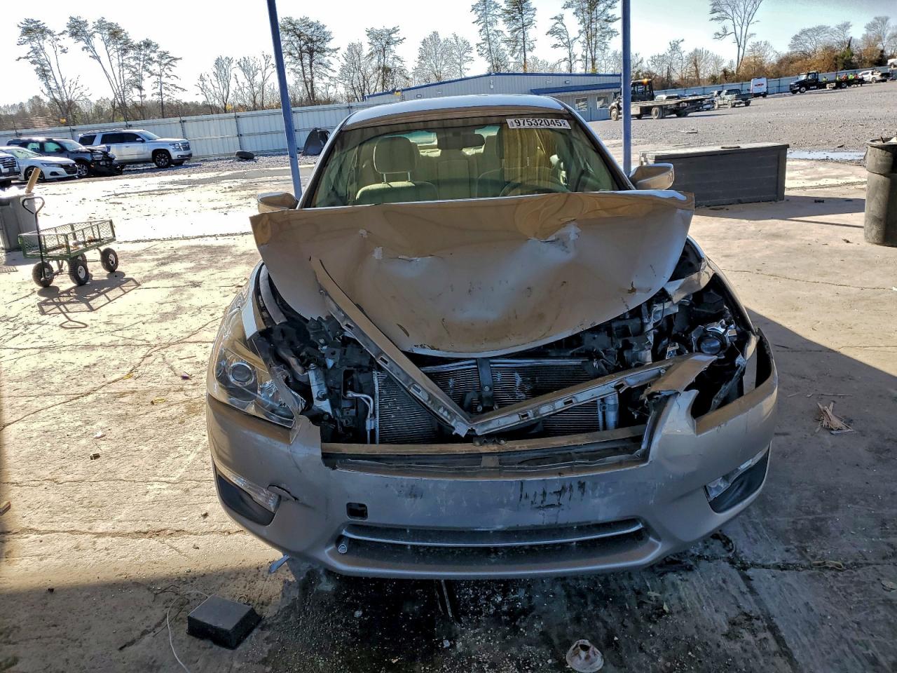 Nissan Altima 2.5 Image 4